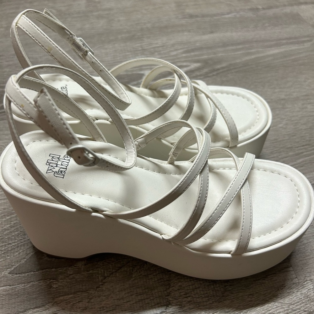Platform sandals - Picture 5 of 5